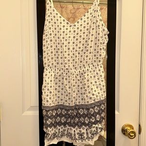 Garage lace up back romper